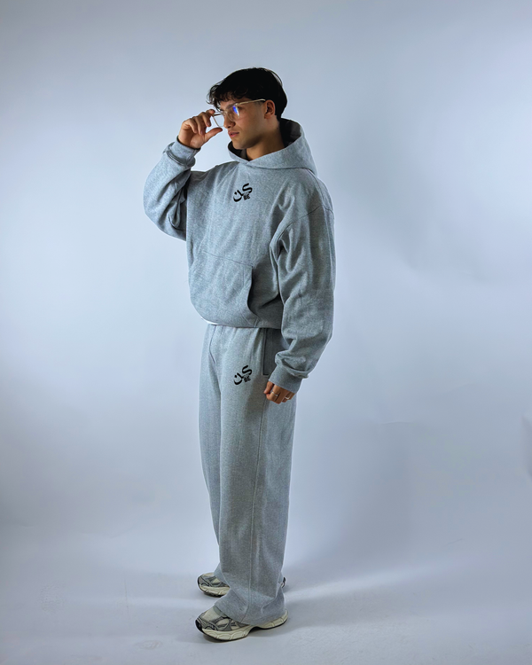 Premium Streetwear Tracksuit – رمادي | Be